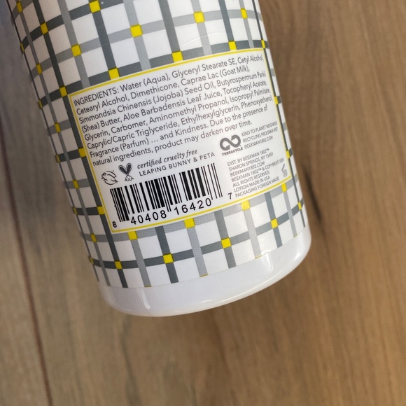 Beekman Fresh Air Lotion - Picture 3 of 4